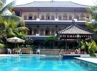 Szálloda Bakungsari Kuta Resort